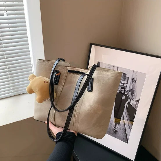 Women's Bag New Fashion Trendy Shoulder Bag Simple Versatile Small Handbag Popular Soft Leather Tote Bag for Women